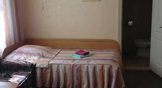 Гостиница Постоялый Двор Петропавловск-Камчатский Бюджетный двухместный номер с 2 отдельными кроватями-2